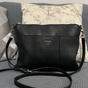 GUESS Elegant Black Crossbody Bag